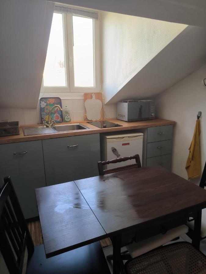 Charmant 2 Pieces Clichy Levallois Buitenkant foto
